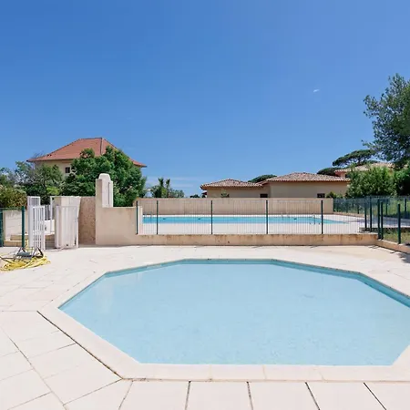 Bleu Horizon Yourhosthelper *