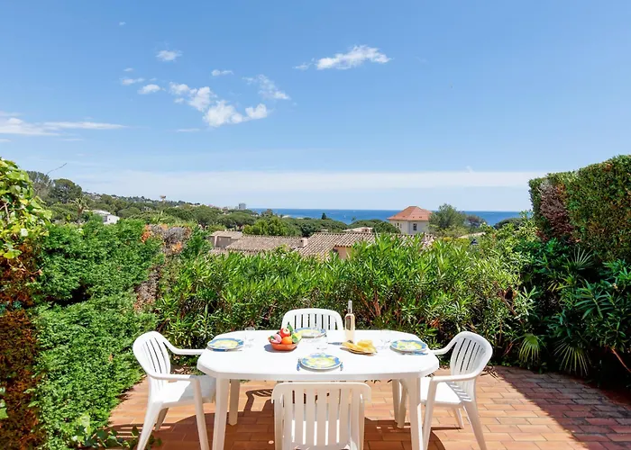 Bleu Horizon Yourhosthelper *